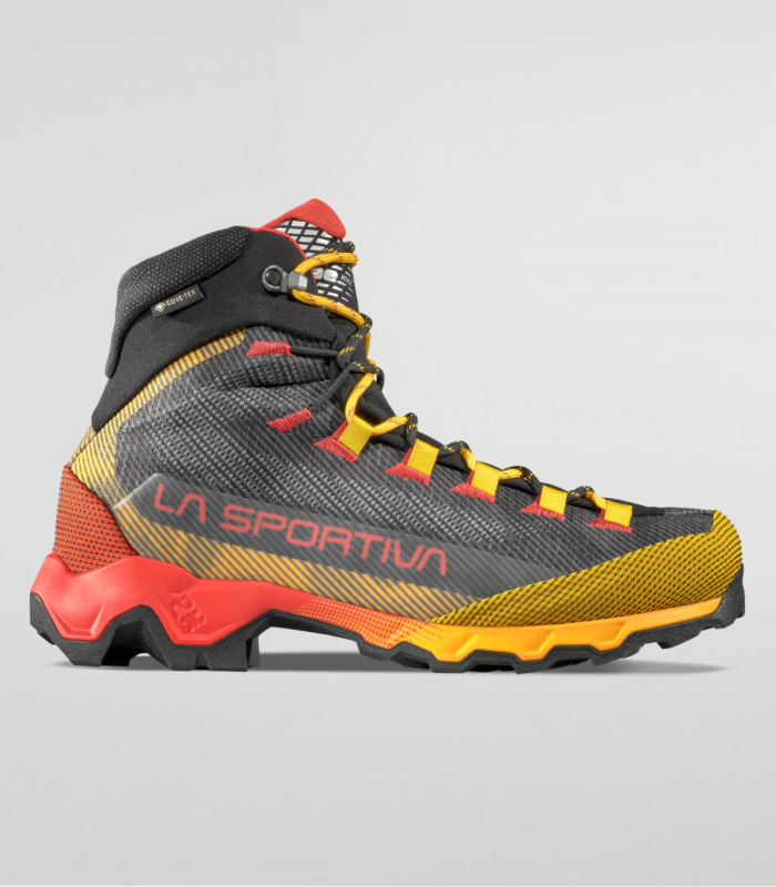 Compra online Botas La Sportiva Aequilibrium Hike GTX Hombre Carbon en oferta al mejor precio