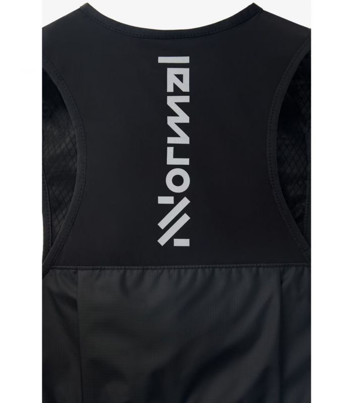 Compra online Chaleco NNormal Race Vest Black en oferta al mejor precio