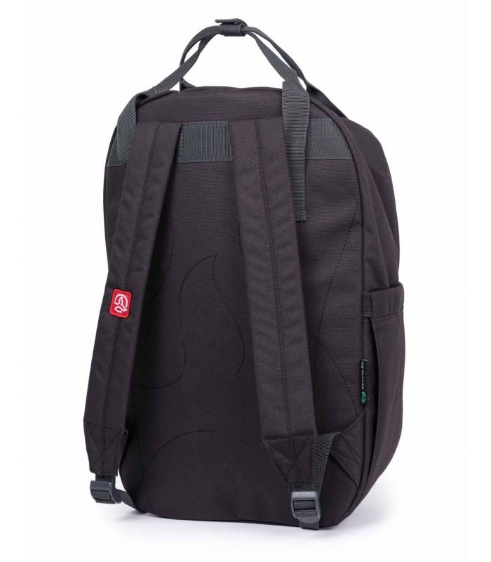 Compra online Mochila Ternua Red Bay 18 Black en oferta al mejor precio