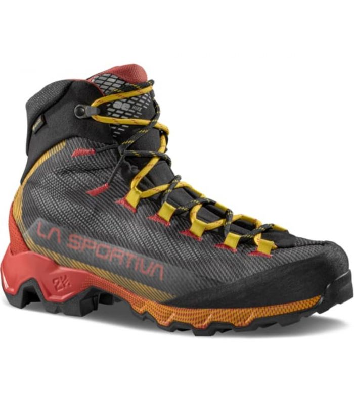 Compra online Botas La Sportiva Aequilibrium Hike GTX Hombre Carbon Yellow en oferta al mejor precio